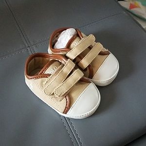 Infant shoes